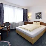 Lat Hotel&apartmenthaus Berlin 3*