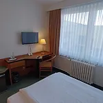 Lat & Apartmenthaus Berlin Hotel Eisenhuettenstadt