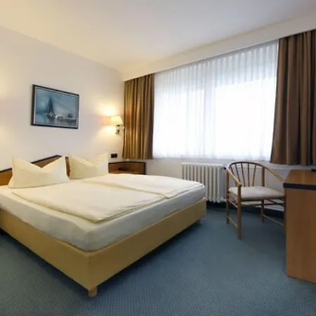 Lat & Apartmenthaus Berlin 3*