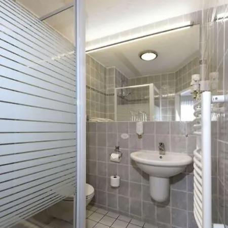 Lat & Apartmenthaus Berlin