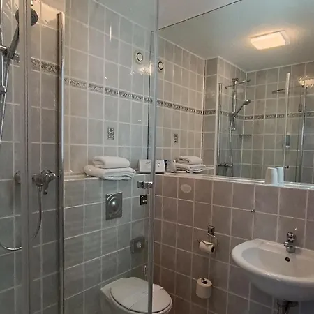 Lat & Apartmenthaus Berlin Eisenhüttenstadt