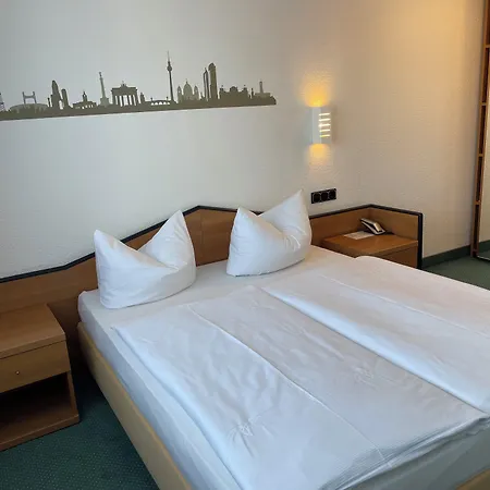 Lat Hotel&apartmenthaus Berlin 3*
