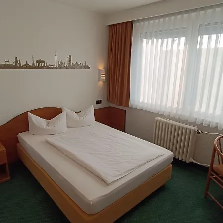 Lat Hotel&apartmenthaus Berlin 3* Eisenhüttenstadt