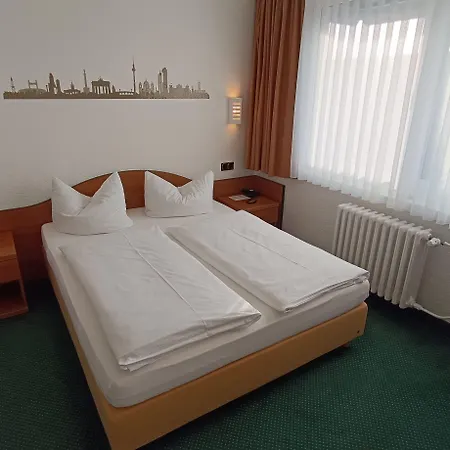 Lat Hotel&apartmenthaus Berlin Hotel 3*