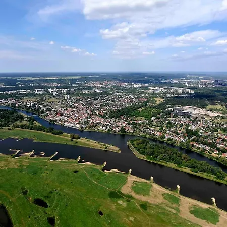 Lat & Apartmenthaus Berlin Hotel 3*