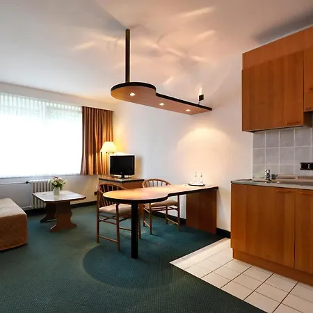 Lat & Apartmenthaus Berlin