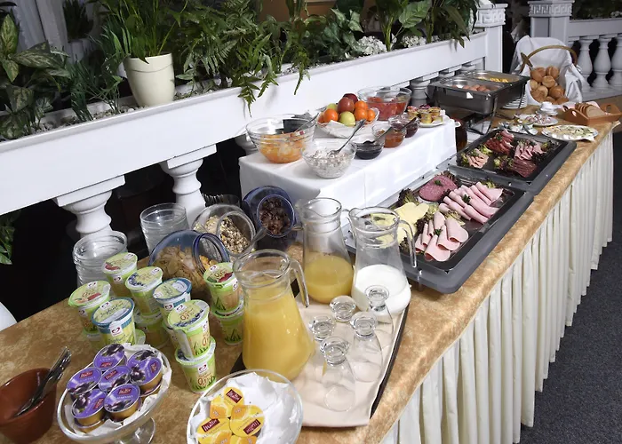 Lat & Apartmenthaus Berlin Hotel 3*