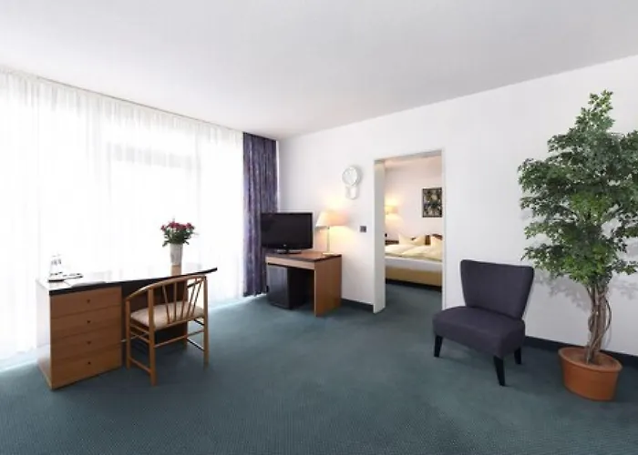 Lat & Apartmenthaus Berlin Hotel 3*