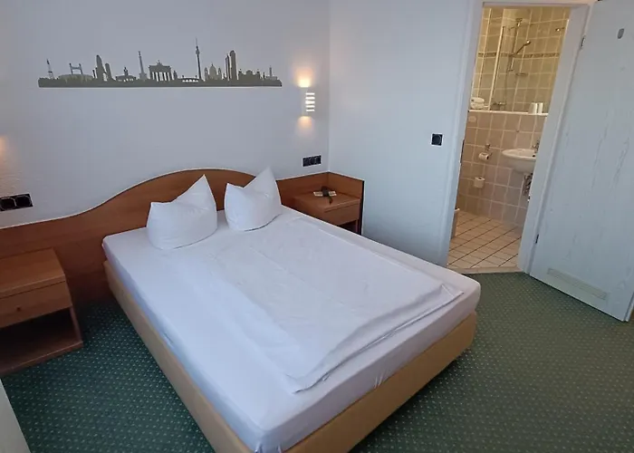 Lat & Apartmenthaus Berlin Hotel